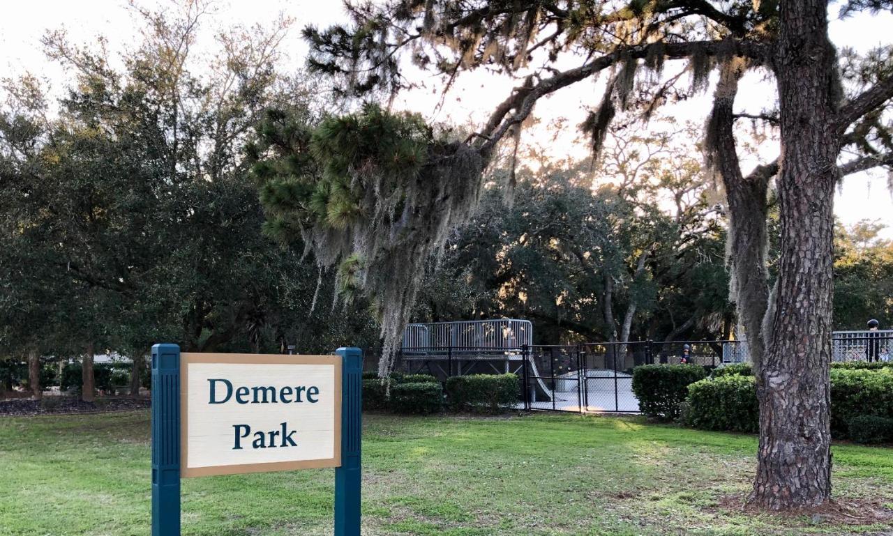 Salty Breeze At Demere Landing Unit 168 - Salt Air Dr St. Simons Island Exterior photo